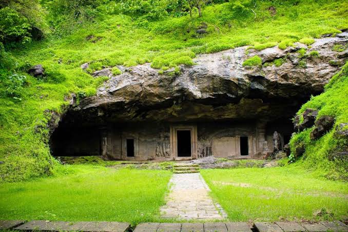 elephanta caves